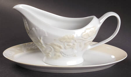 Promenade Tan (Ivoire) Gravy Boat & Underplate/Relish