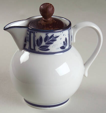 Ceylon (Japan) Creamer & Lid