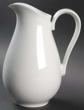 Tjorn White 56 Oz Pitcher