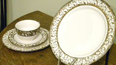 DOT9 Flat Cup & Saucer Set