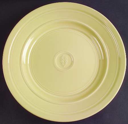 Craftmark Raffia (Tan) 12" Chop Plate (Round Platter)
