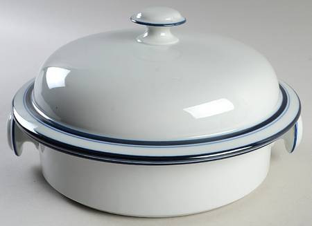 Christianshavn Blue 2 Qt Round Covered Casserole