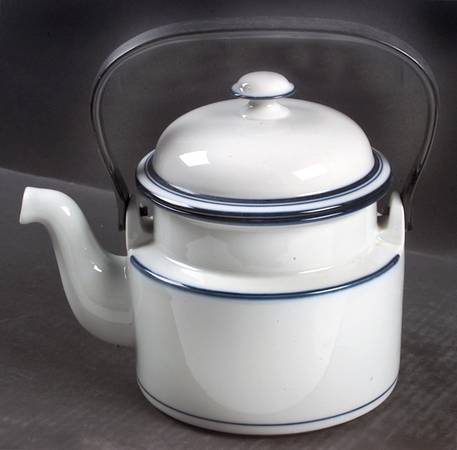 Christianshavn Blue Teapot & Lid with Removable Top Handle
