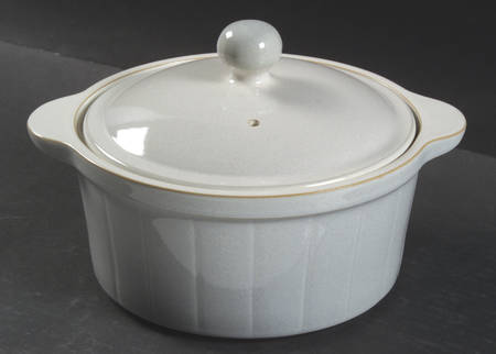Spirit 1.75 Qt Round Covered Casserole