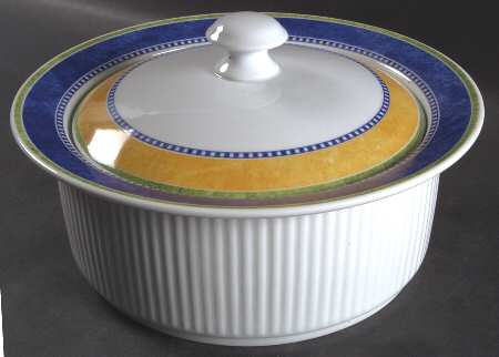 Kobenhavn 2 Qt Round Covered Casserole