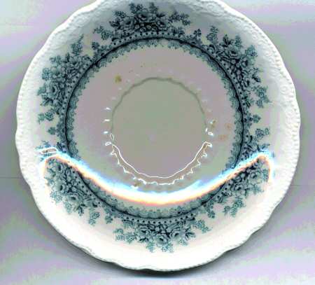 Regal Saucer