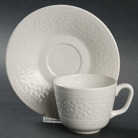 DIS6 Flat Cup & Saucer Set