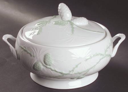 Promenade Green Tureen &  Lid