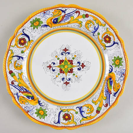 Raffaellesco (Scalloped) Service Plate (Charger/Platter)