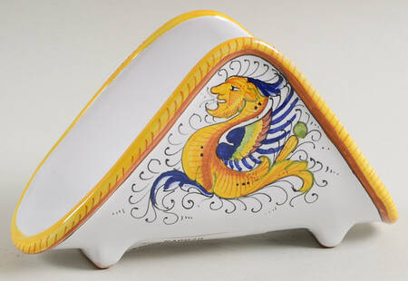 Raffaellesco (Scalloped) Napkin Holder