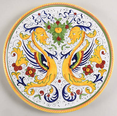 Raffaellesco (Scalloped) Cake Plate