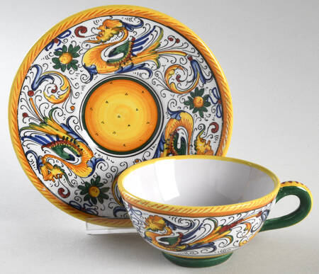 Raffaellesco (Scalloped) Flat Cup & Saucer Set