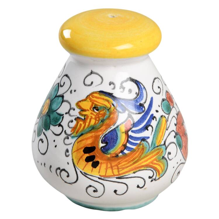 Raffaellesco (Scalloped) Salt Shaker