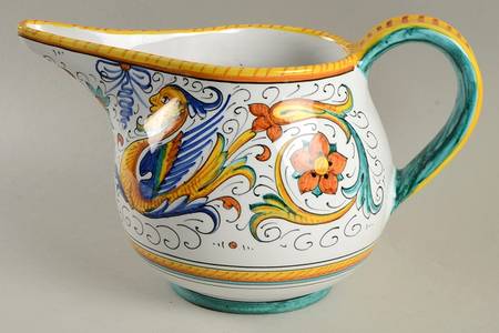 Raffaellesco (Scalloped) 48 Oz Pitcher