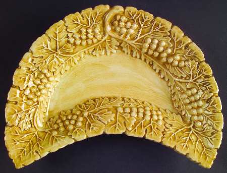 Perigrappa Crescent Salad Plate