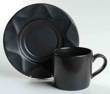 Origami Onyx Flat Cup & Saucer Set