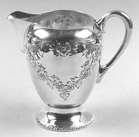 500-Chased (Sterling Hollowware) Creamer
