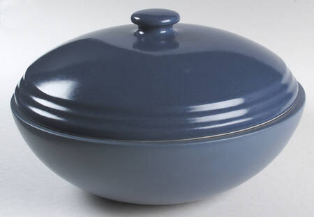 Centry Bluestone 4 Quart Round Covered Casserole