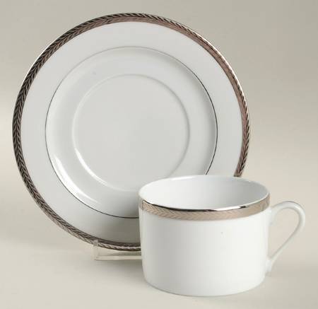 Laurel Platinum Flat Cup & Saucer Set
