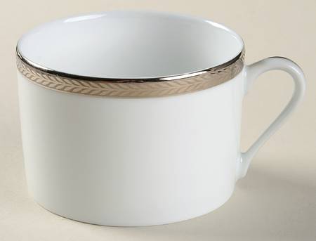 Laurel Platinum Flat Cup