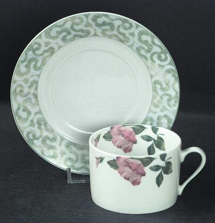 Melusine Flat Cup & Saucer Set