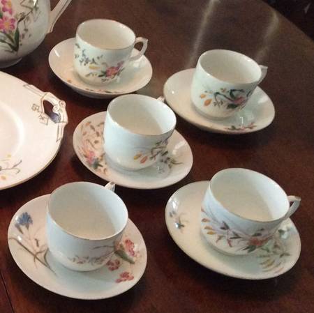 DEI54 Flat Cup & Saucer Set