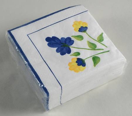 San Nicolo Package of Paper Beverage Napkins