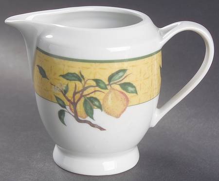 V & A Kensington Creamer