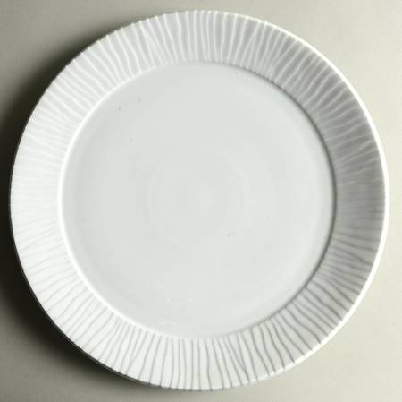 Glace White 12" Chop Plate (Round Platter)