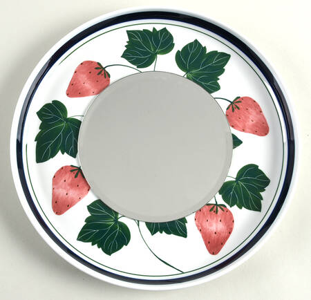 Berries Mirror-Large (DP) HC