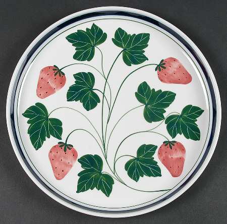 Berries Dinner Plate