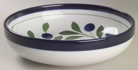 Berries 8" Individual Pasta Bowl
