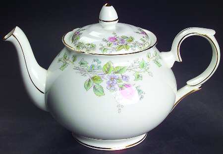 Victoria Teapot & Lid