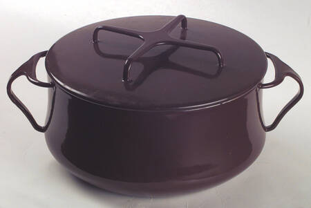 Kobenstyle Brown 2 Quart Metal Covered Casserole