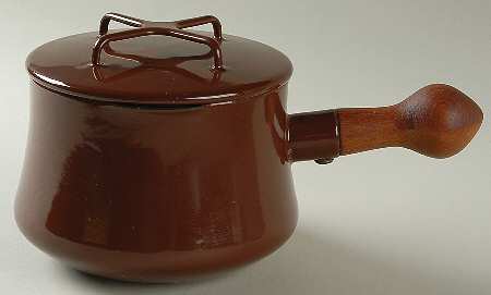 Kobenstyle Brown 1.5 Quart Saucepan with Lid