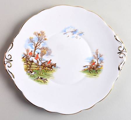 Hunting Handled Cake Plate