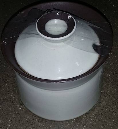 Summit (White) Sugar Bowl & Lid