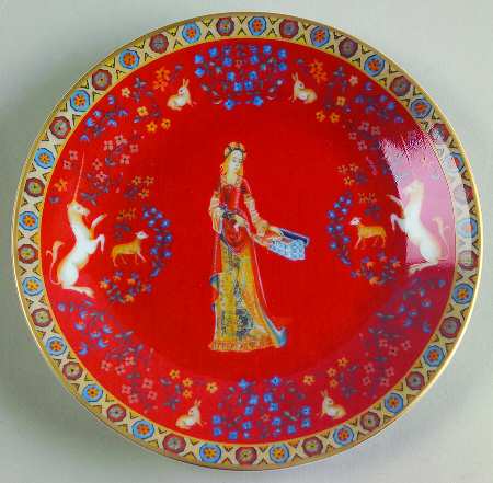 Dame A La Licorne Canape Plate