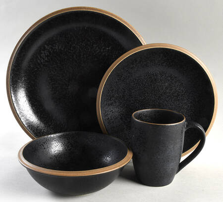 Santiago Black 4 Piece Place Setting