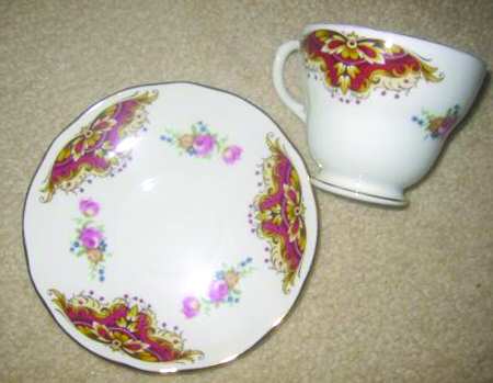 DUC26 Footed Cup & Saucer Set