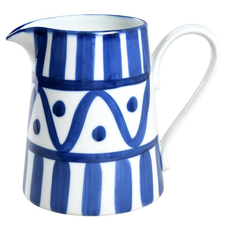 Arabesque (Japan, Taiwan) 40 Oz Pitcher