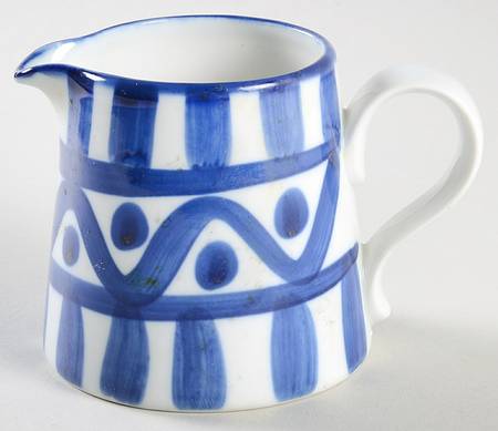 Arabesque (Japan, Taiwan) Creamer