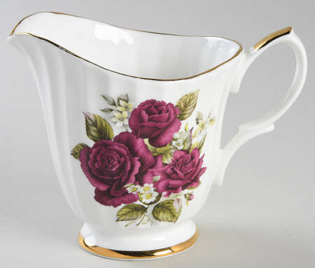 Olde England Creamer