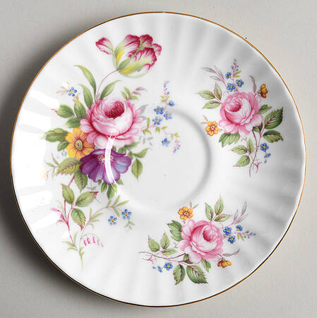 English Garden (Sapphire Shape) Saucer