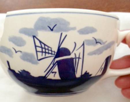 Delft Blue Flat Cup