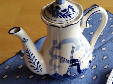 Delft Blue Mini Coffee Pot & Lid