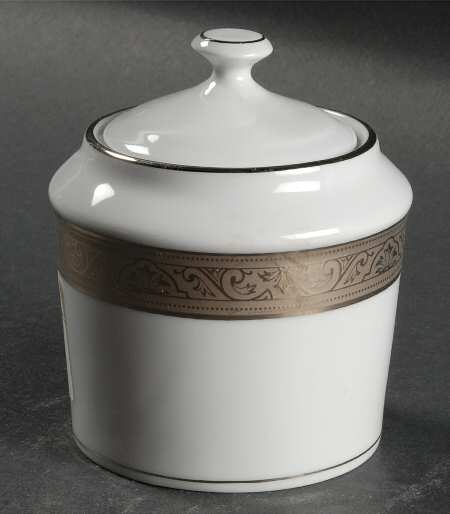 Trianon Platinum Sugar Bowl & Lid