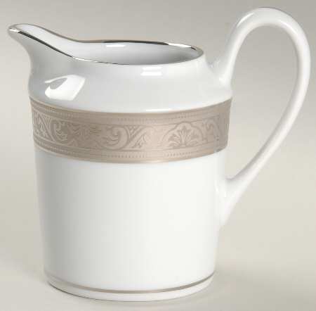 Trianon Platinum Creamer
