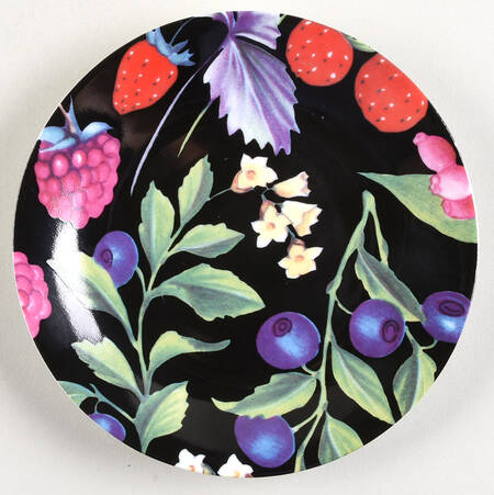 Wild Berries Dessert/Pie Plate