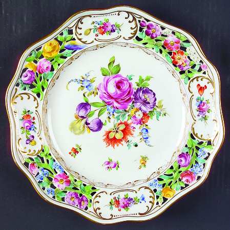 C6T8 Dinner Plate